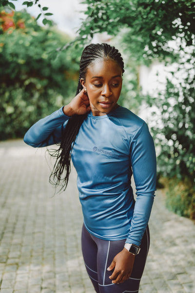 THE HANNAH BASE LAYER TOP | DEEP OCEAN BLUE